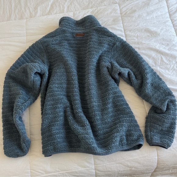 COLUMBIA Fuzzy Jacket - Picture 2 of 5
